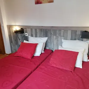 https://crocus.hotels-rhonealpes.com