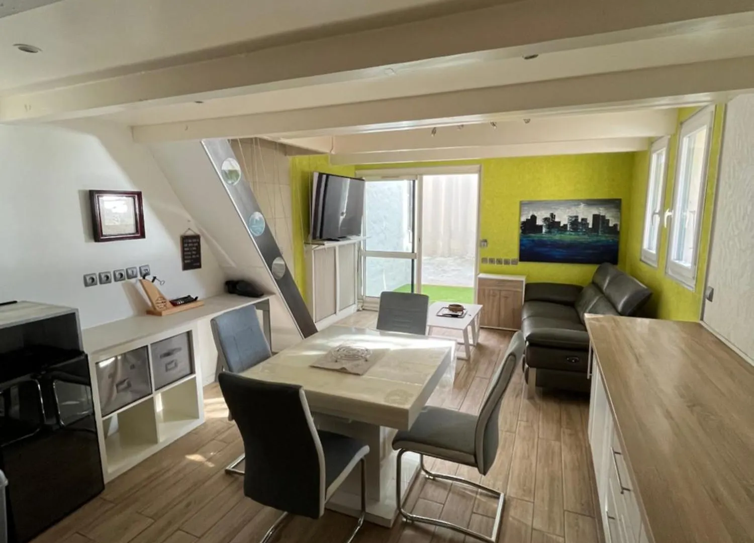 Le Bruit Des Vagues En Dormant Apartment Sausset-les-Pins